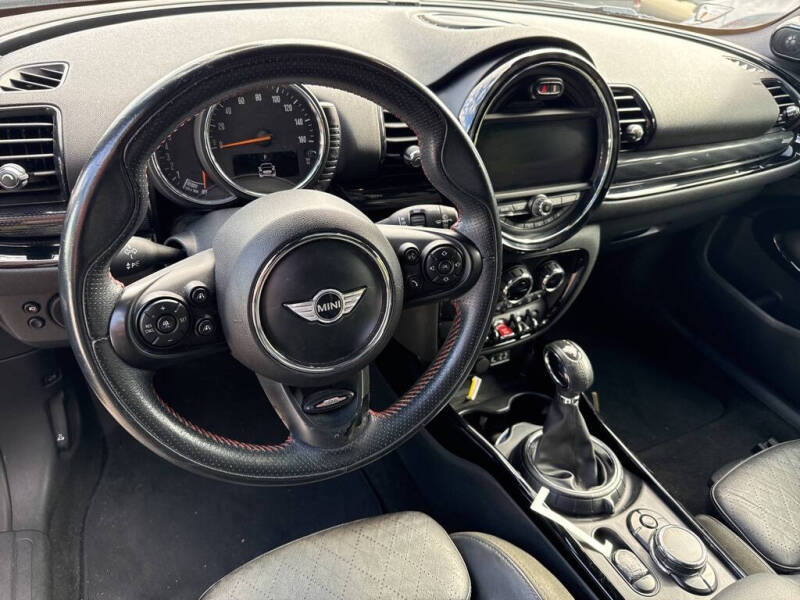 2017 MINI Clubman Cooper S