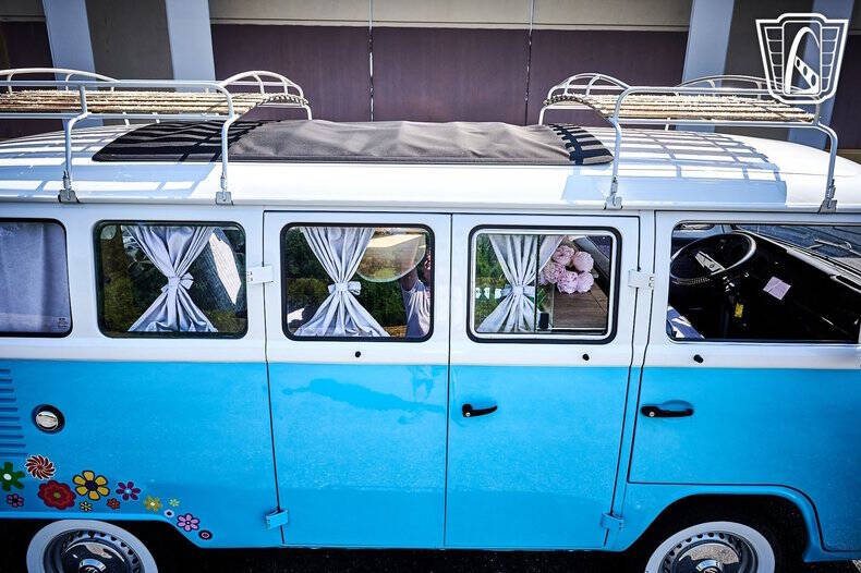 1990 Volkswagen Bus