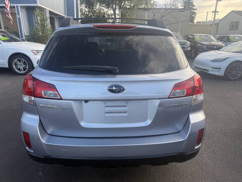 2013 Subaru Outback 3.6R Limited