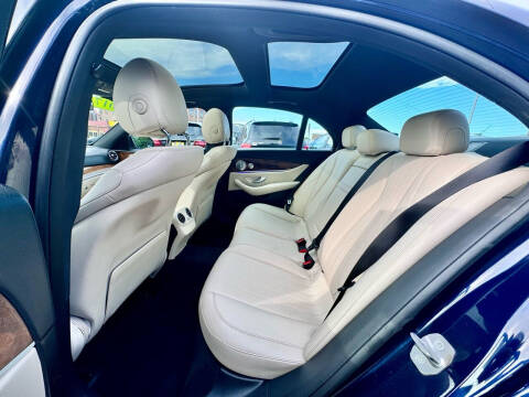 2017 Mercedes-Benz E-Class E 300 4MATIC