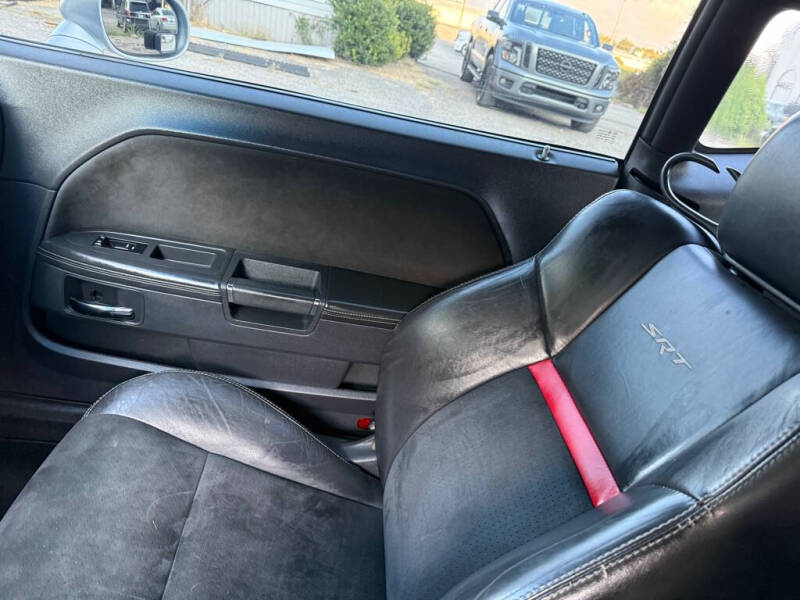 2009 Dodge Challenger SRT8