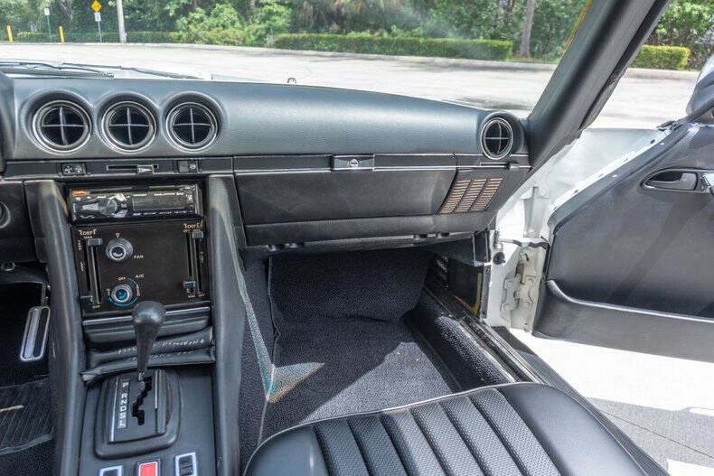 1977 Mercedes-Benz 450-Class