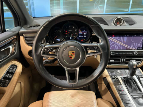 2021 Porsche Macan