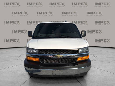 2024 Chevrolet Express 2500