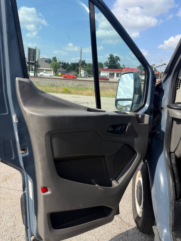 2020 Ford Transit 250