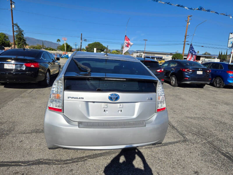 2011 Toyota Prius One