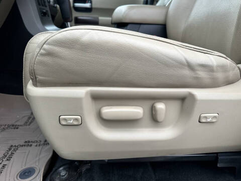 2013 Toyota Sequoia Platinum