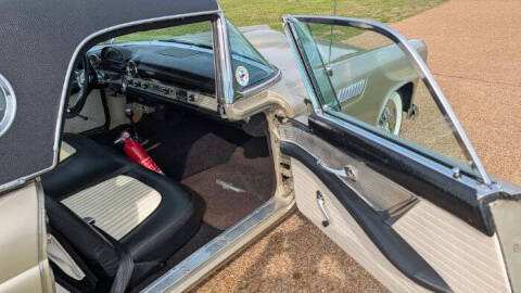 1956 Ford Thunderbird
