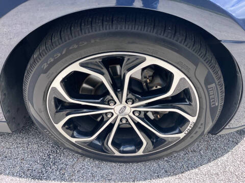 2016 Ford Taurus SHO