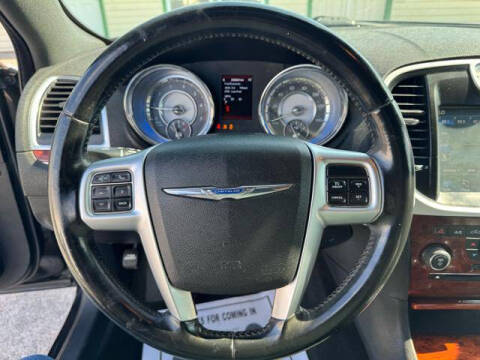 2012 Chrysler 300 Limited