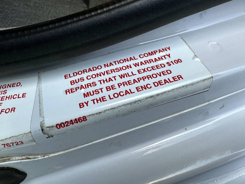 2013 Ford E-Series E-450 SD