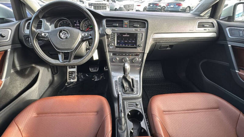 2017 Volkswagen Golf Alltrack