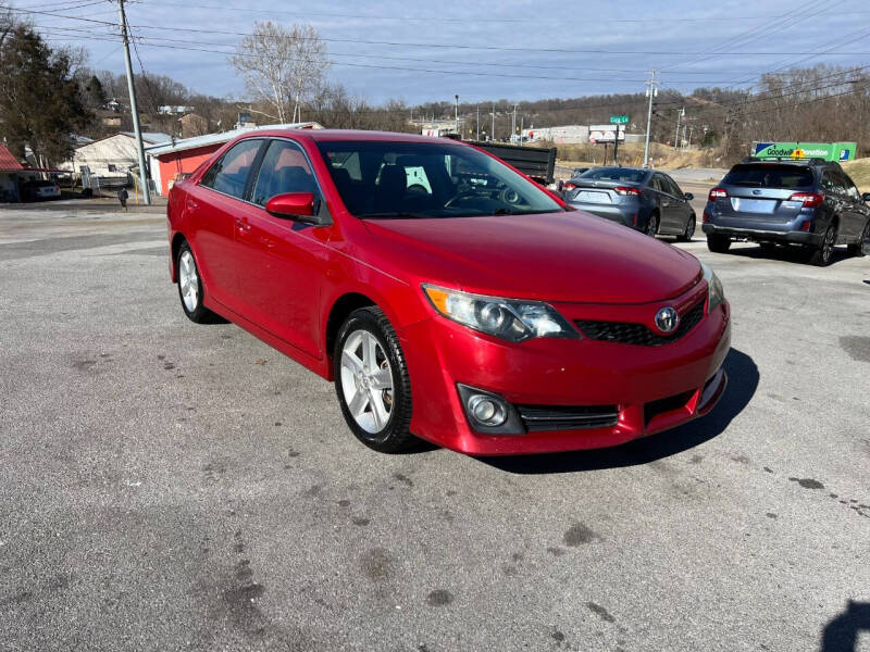 2014 Toyota Camry SE