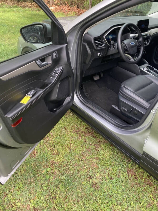2021 Ford Escape SEL
