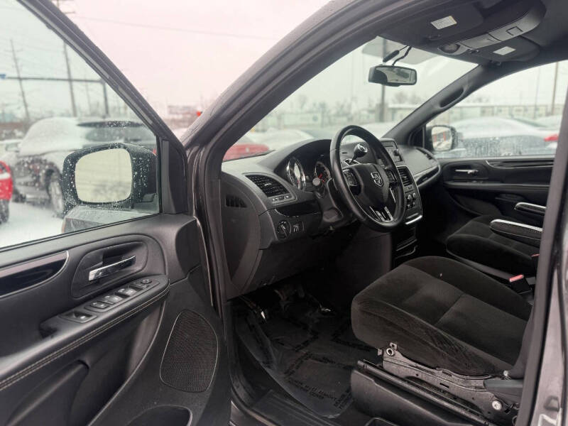 2016 Dodge Grand Caravan SE Plus