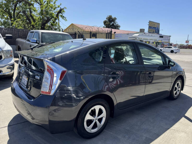 2014 Toyota Prius One