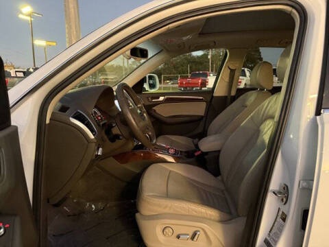 2015 Audi Q5 2.0T quattro Premium Plus