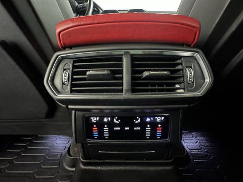 2019 Lamborghini Urus