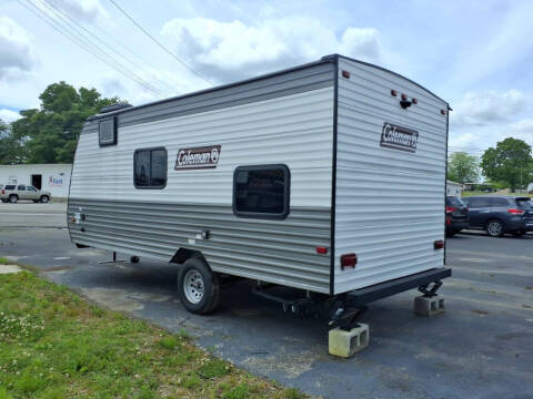 2024 Coleman 17B