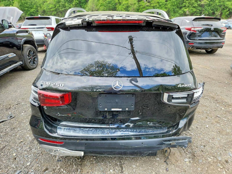 2025 Mercedes-Benz GLB GLB 250 4MATIC