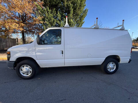 2011 Ford E-Series E-350 SD