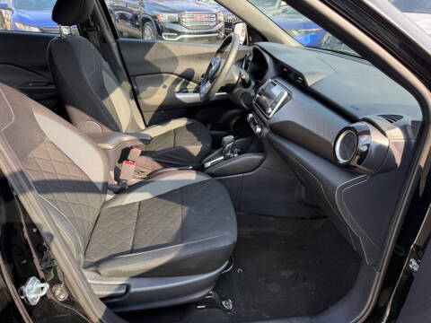 2020 Nissan Kicks SV