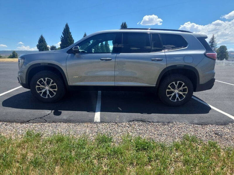 2026 GMC Acadia AT4