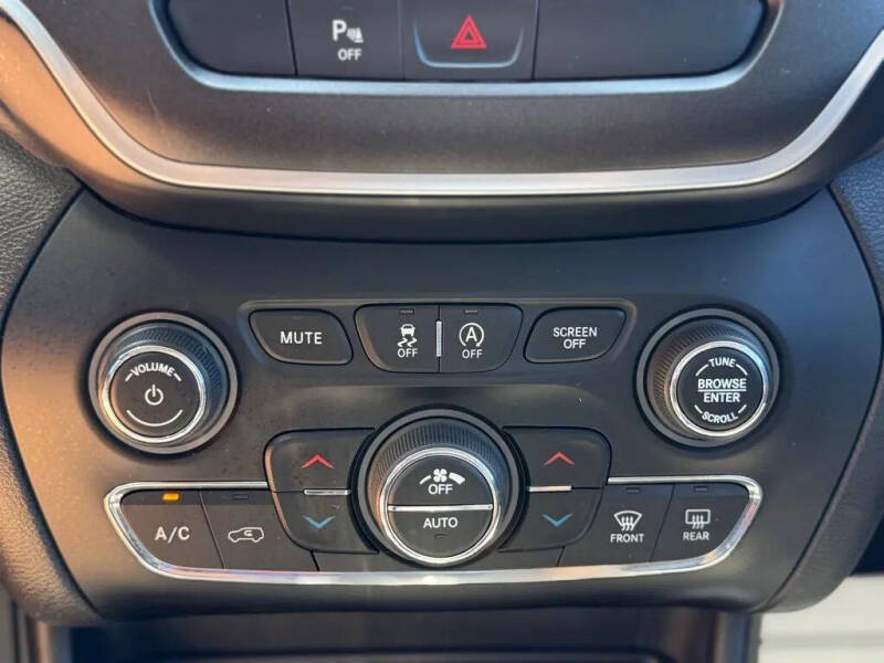 2019 Jeep Cherokee Trailhawk