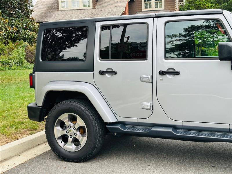 2018 Jeep Wrangler JK Unlimited Sahara