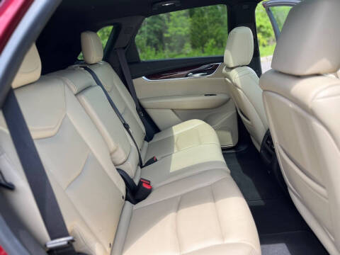 2017 Cadillac XT5 Premium Luxury