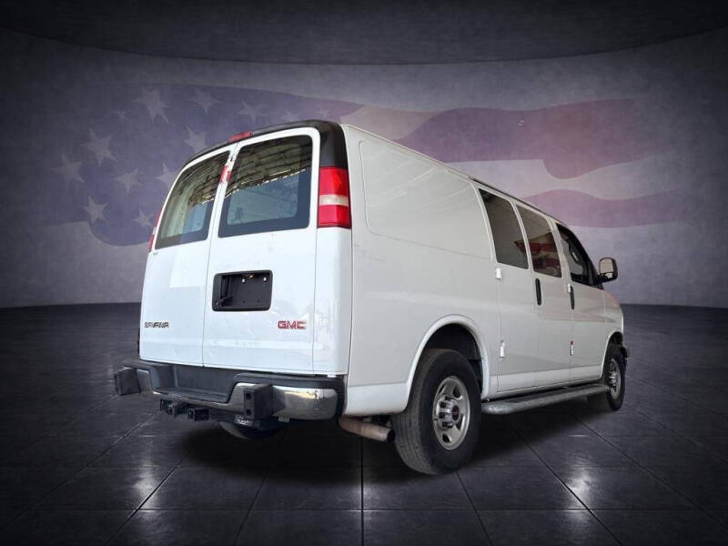 2018 GMC Savana 2500