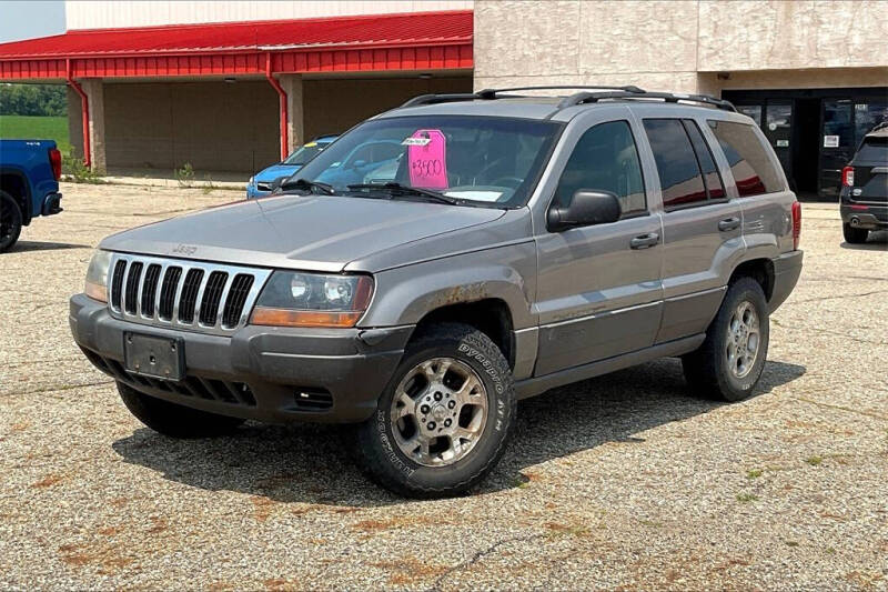 Used 2001 Jeep Grand Cherokee LAREDO with VIN 1J4GW48S81C501349 for sale in Montevideo, Minnesota