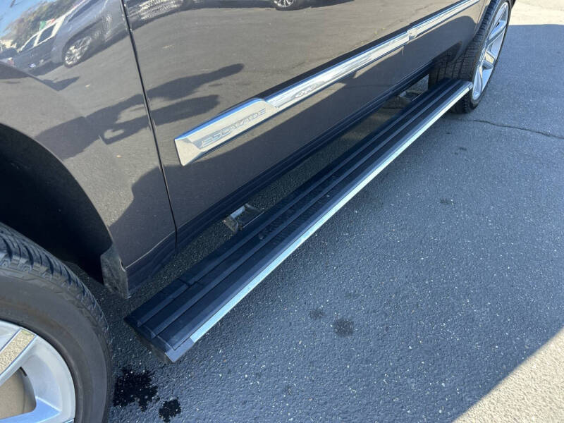 2016 Cadillac Escalade ESV Premium Collection