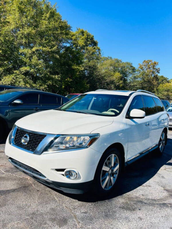 2015 Nissan Pathfinder for sale at Viajero Auto in Marietta GA