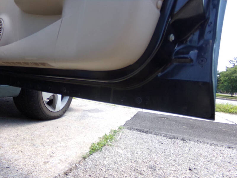 2006 Saturn Ion 3