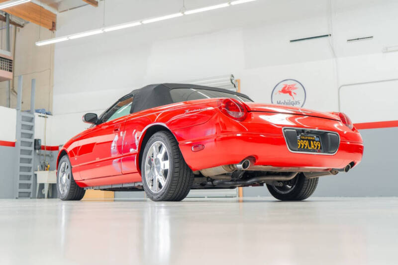 2003 Ford Thunderbird Premium photo 7