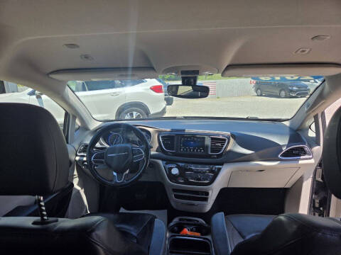 2019 Chrysler Pacifica Touring L