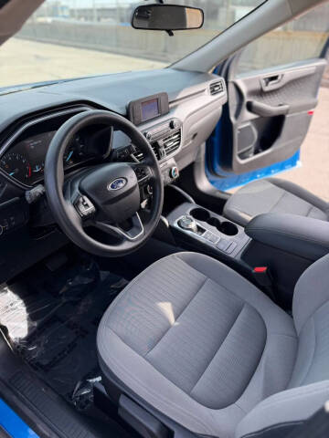 2020 Ford Escape S