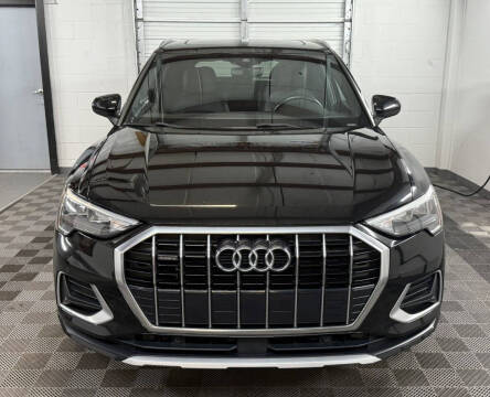 2020 Audi Q3 quattro Premium 45 TFSI