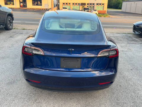 2019 Tesla Model 3 Standard Range