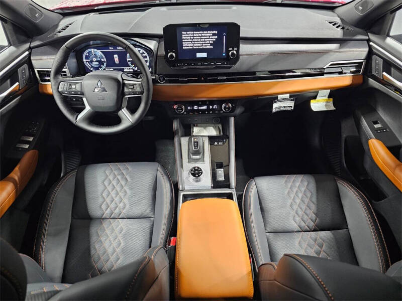 2025 Mitsubishi Outlander PHEV