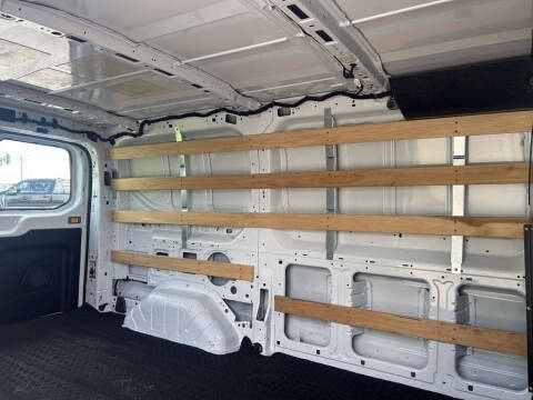 2025 Ford Transit