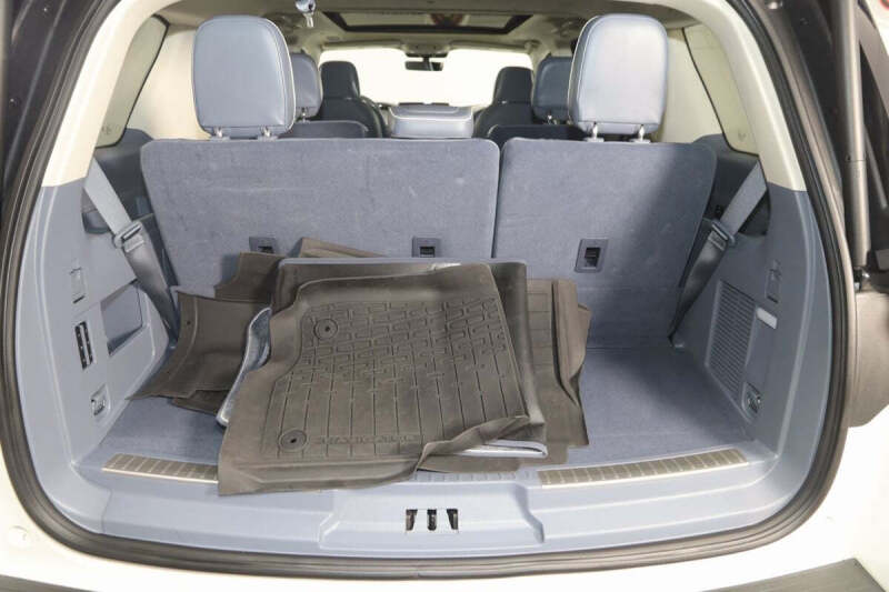 2023 Lincoln Navigator Black Label