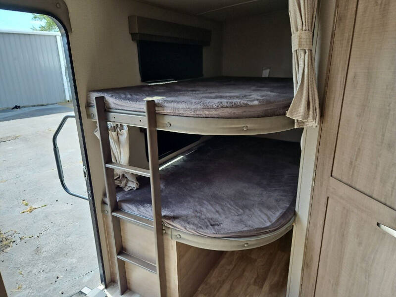 2021 Grand Design RV Imagine