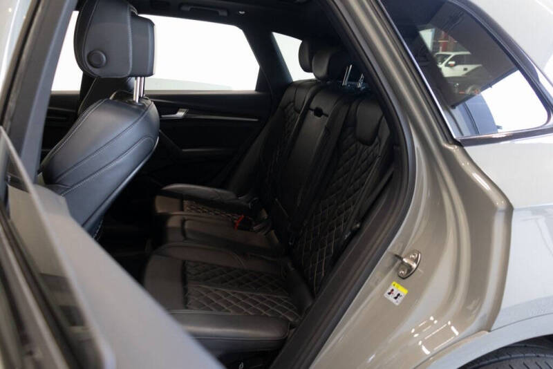 2020 Audi SQ5 3.0T quattro Premium Plus