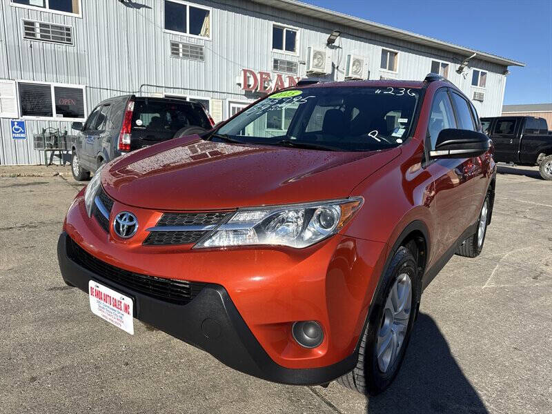 2015 Toyota RAV4 LE's photo
