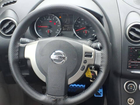 2011 Nissan Rogue S Krom