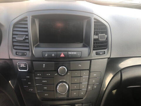 2013 Buick Regal Premium 2