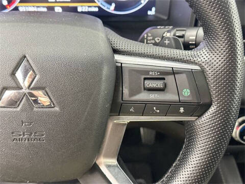 2023 Mitsubishi Outlander SEL