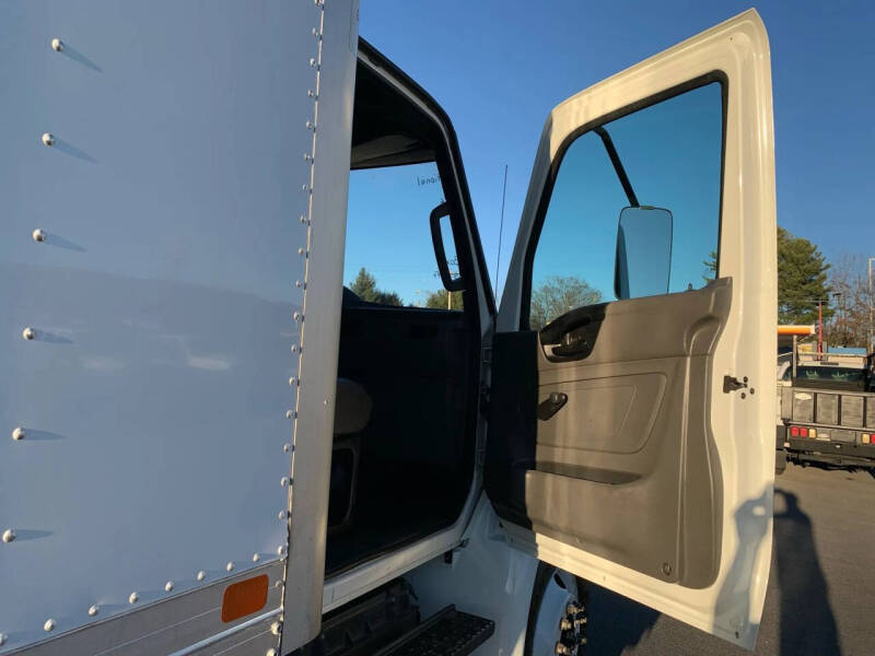 2021 International MV607
